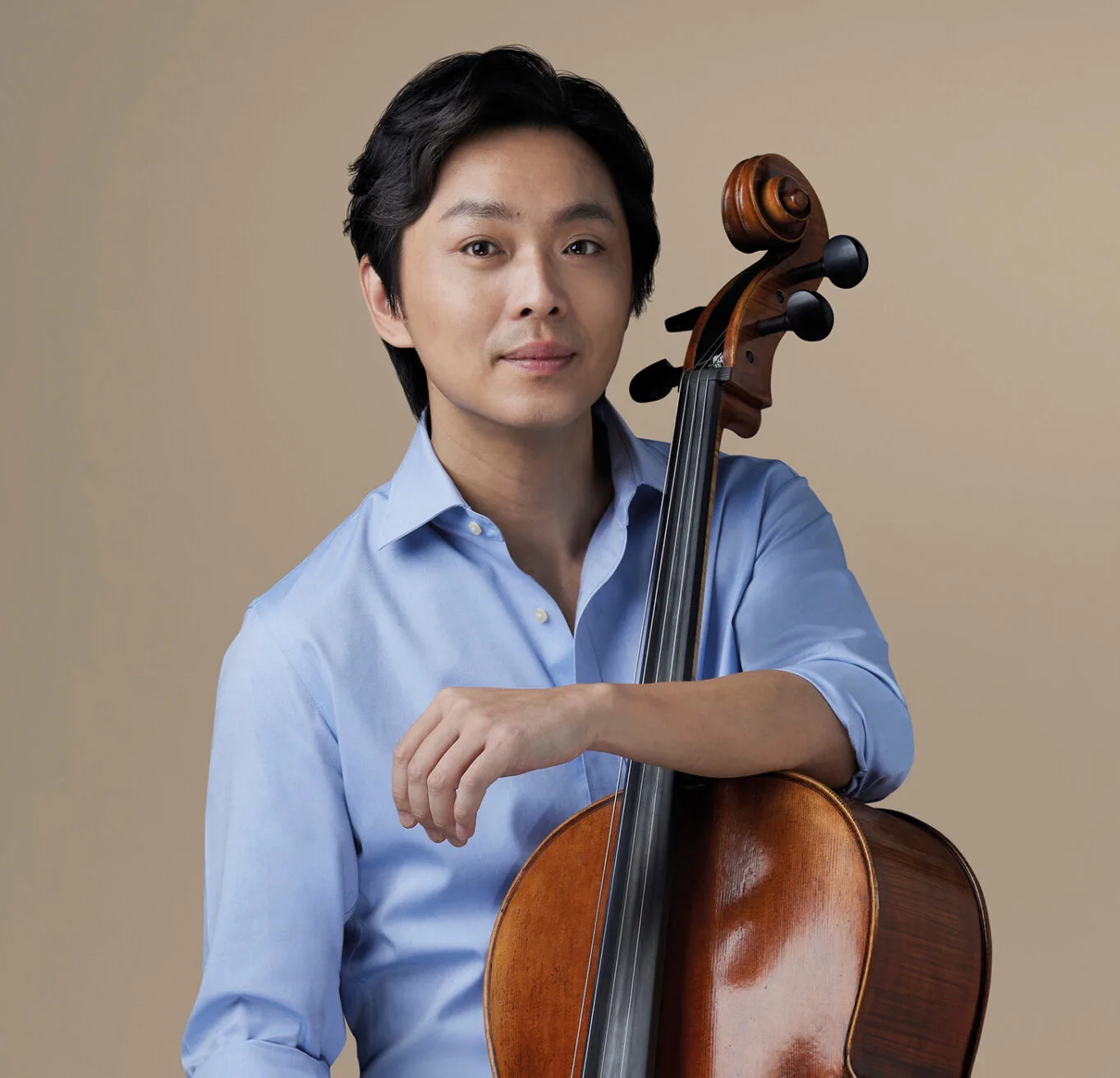 Professor Qin Li-Wei
